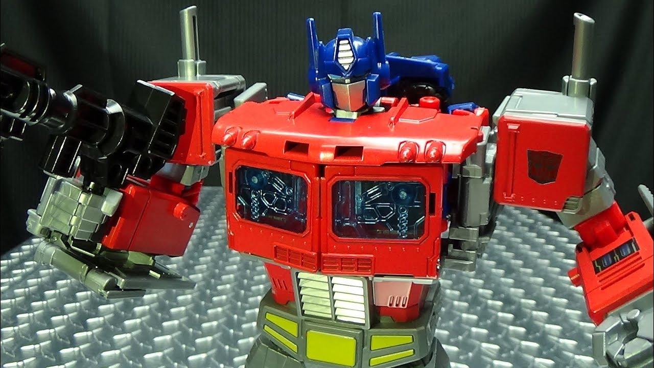 Power of the Primes Leader OPTIMUS PRIME: EmGo's Transformers Reviews N' Stuff