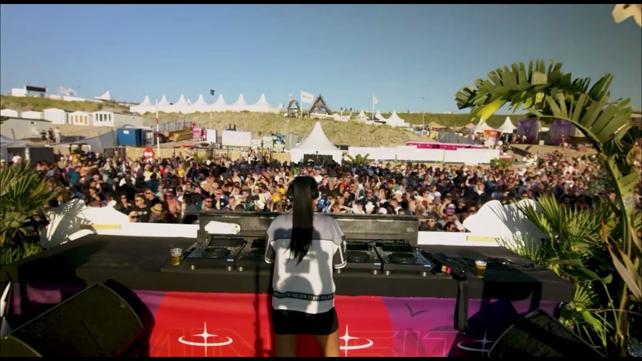 Hannah Laing - Luminosity Beach Festival 2025 