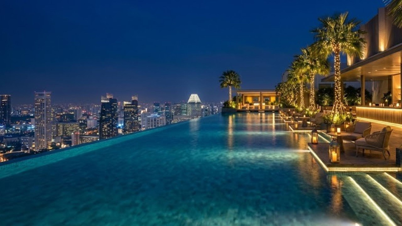 Luxury Penthouse Deep House | Midnight Skyline Mix | BREEZE at 23°