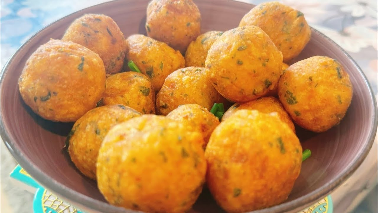 The crispiest potato balls, I could eat all of these in one sitting