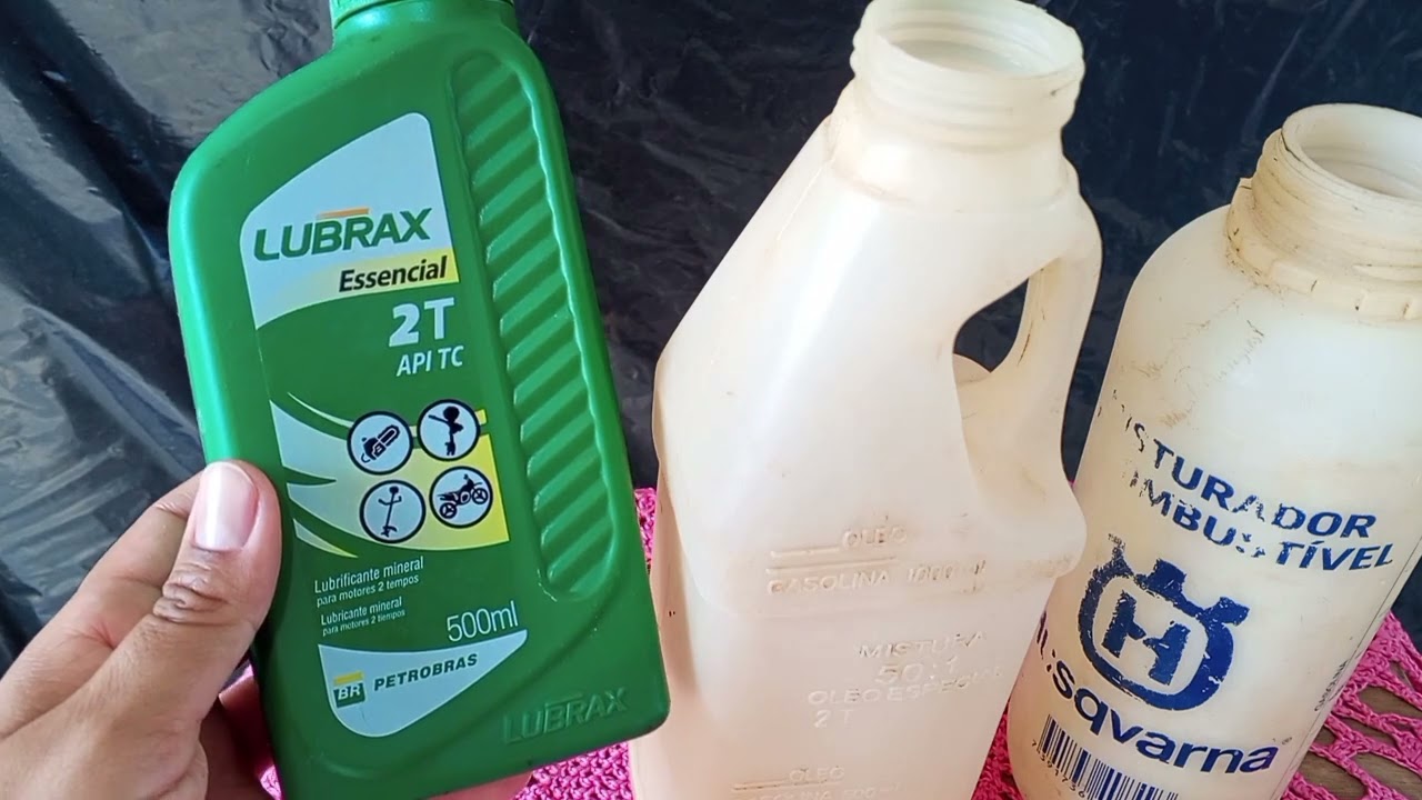 Preparo da gasolina ⛽ com óleo 2T . para roçadeira.Estou trabalhando com roçadeira 2 tempos.