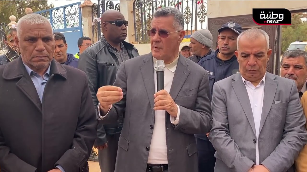 🔴 النعامة | والي الولاية في زيارة عمل وتفقد للمشاريع لبلدية مكمن بن عمار 