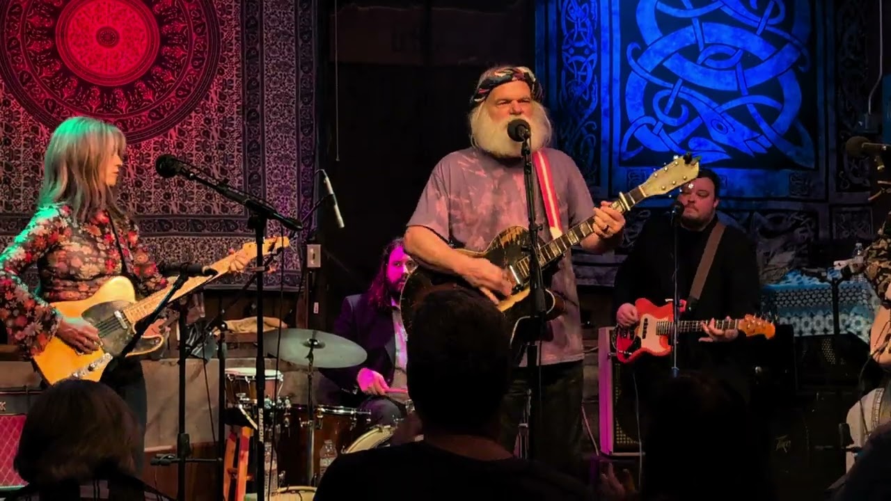 2025-01-24 Fred Eaglesmith & Tif Ginn at The Barn