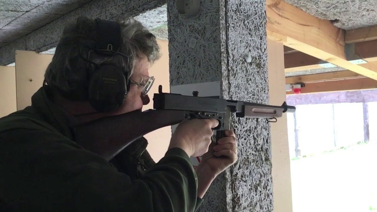 Thompson 1928A1 Slo Mo (single shot)