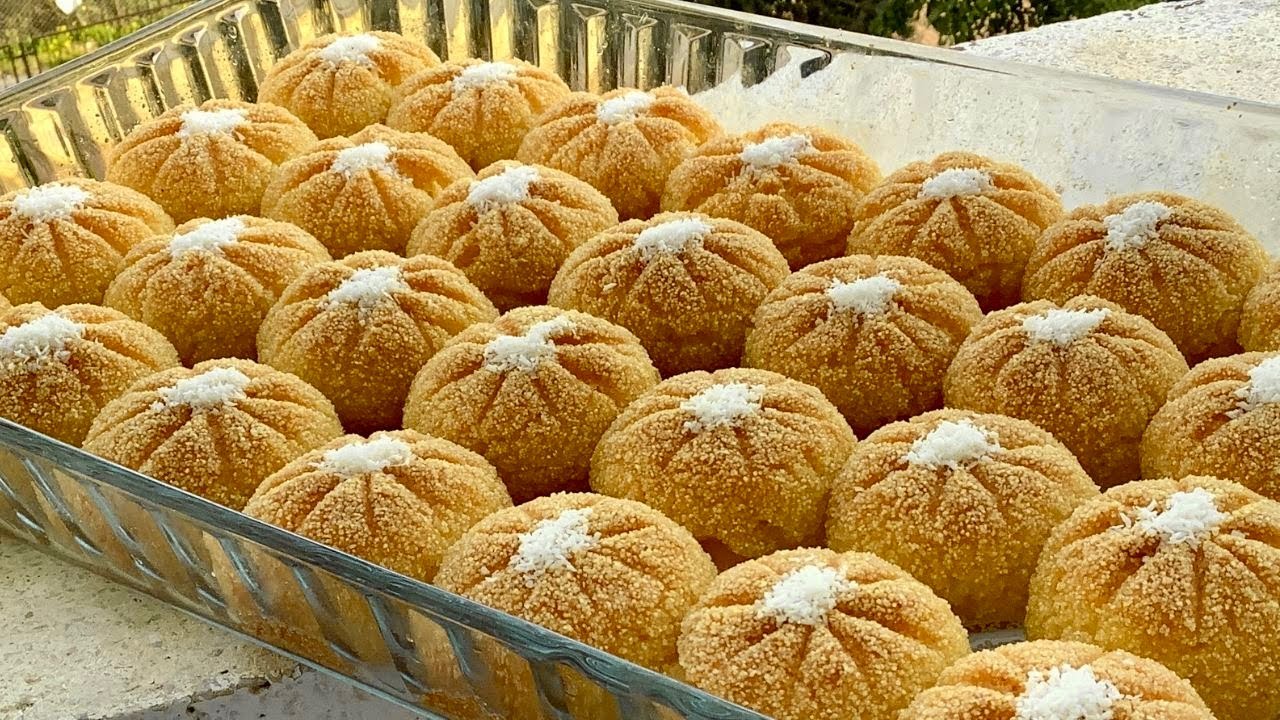 ÖYLE KOLAY BİR TATLI Kİ 😍10 DAKİKANIZI ALACAK 😋LOKUM GİBİ İRMİK TATLISI/Şerbetli tatlılar