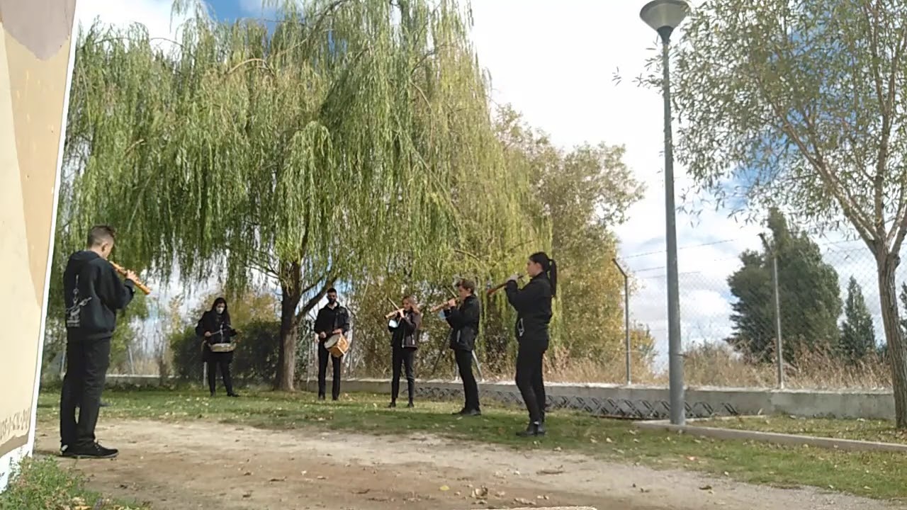Pasodoble Reposado. Adobe dulzaineros de Macotera.🎶🎶 dulzaina