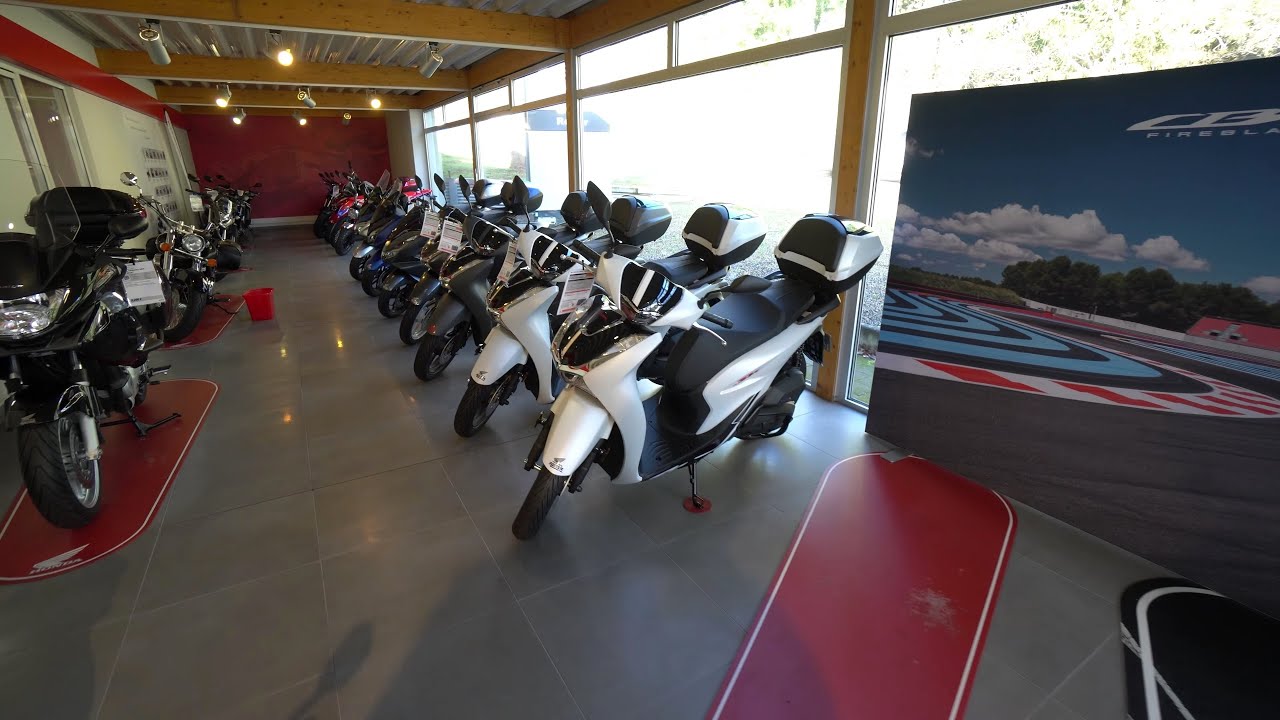 HONDA Motorräder und 125er Roller Rundgang Review 2022