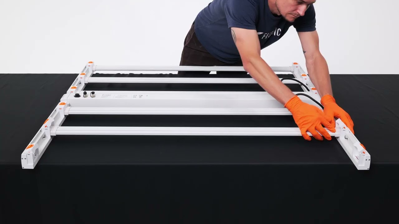 How To Assemble Fluence's SPYDR 3