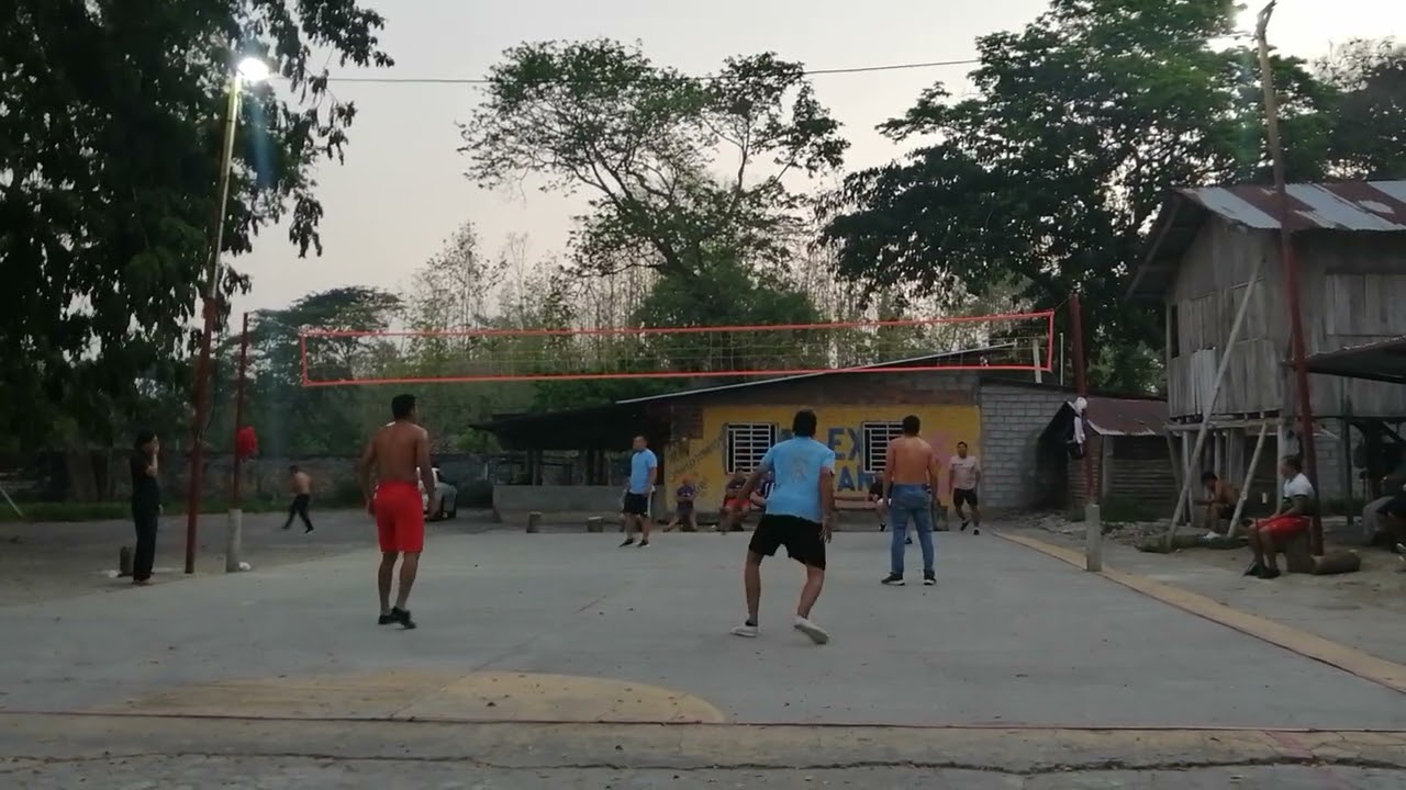 VOLEY BALZAR 8/12/2025 BUEN NIVEL DE CAPSULA CON MONO Y JHONY VS EL PANADERO,LA VAQUITA Y LEÓN 