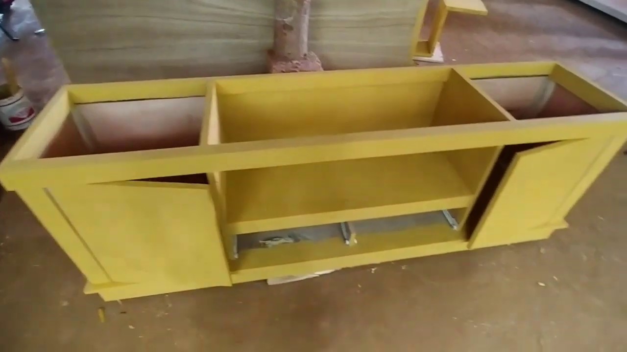MENGINTIP PROSES PEMBUATAN MEUBEL KAYU