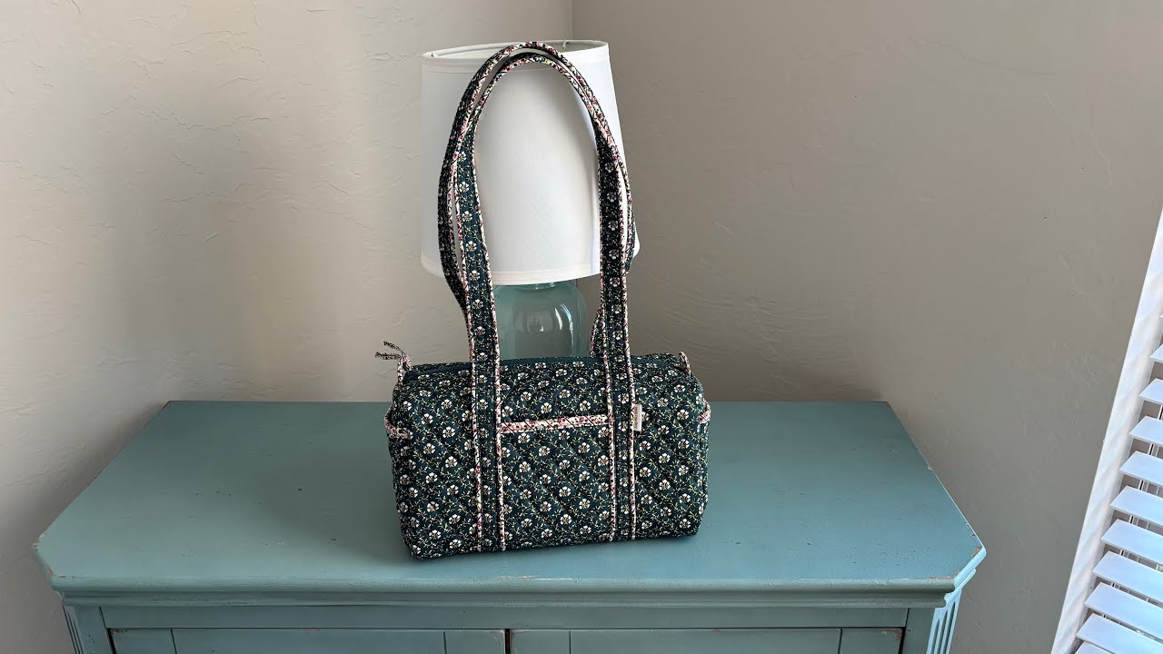 2025 Original 100 Handbag in Mistletoe Lattice (in depth look at design & pockets)