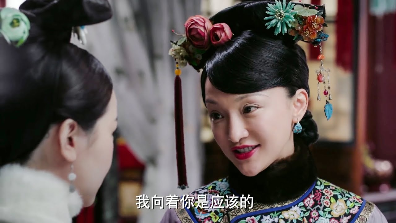 阿箬強取豪奪占了惢心的新衣，如懿為她出頭怒斥阿箬，太解氣！
