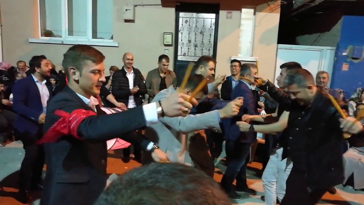 MALIÇ SARAYLILAR PEK MAKİNA PART 1
