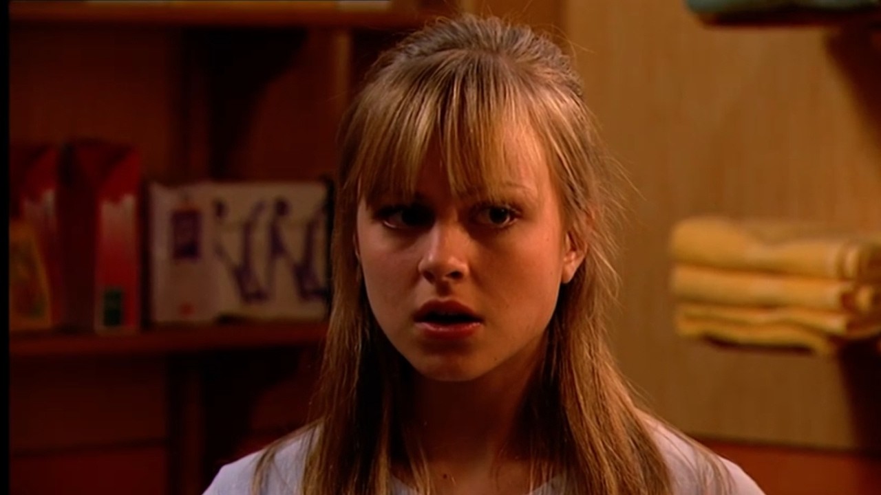 Coronation Street - Audrey sacks Sarah from the Salon