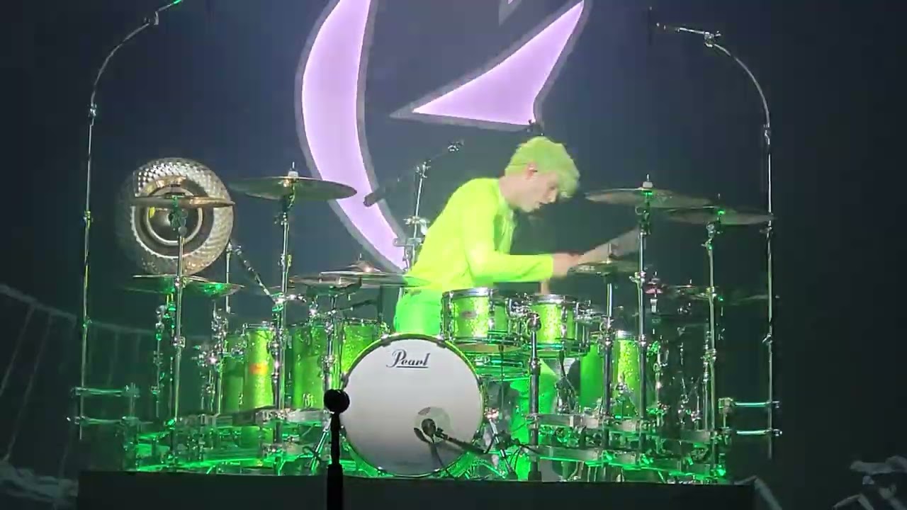 AREJAY HALE DRUM SOLO HALESTORM LIVE STARLIGHT THEATRE KANSAS CITY MO 7-10-2022