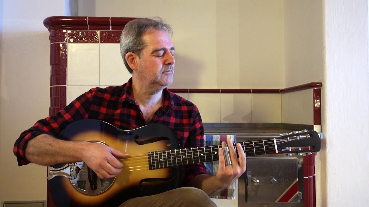 Stille Nacht | Silent Night | Slide Guitar Open G Tuning by Gottfried David Gfrerer
