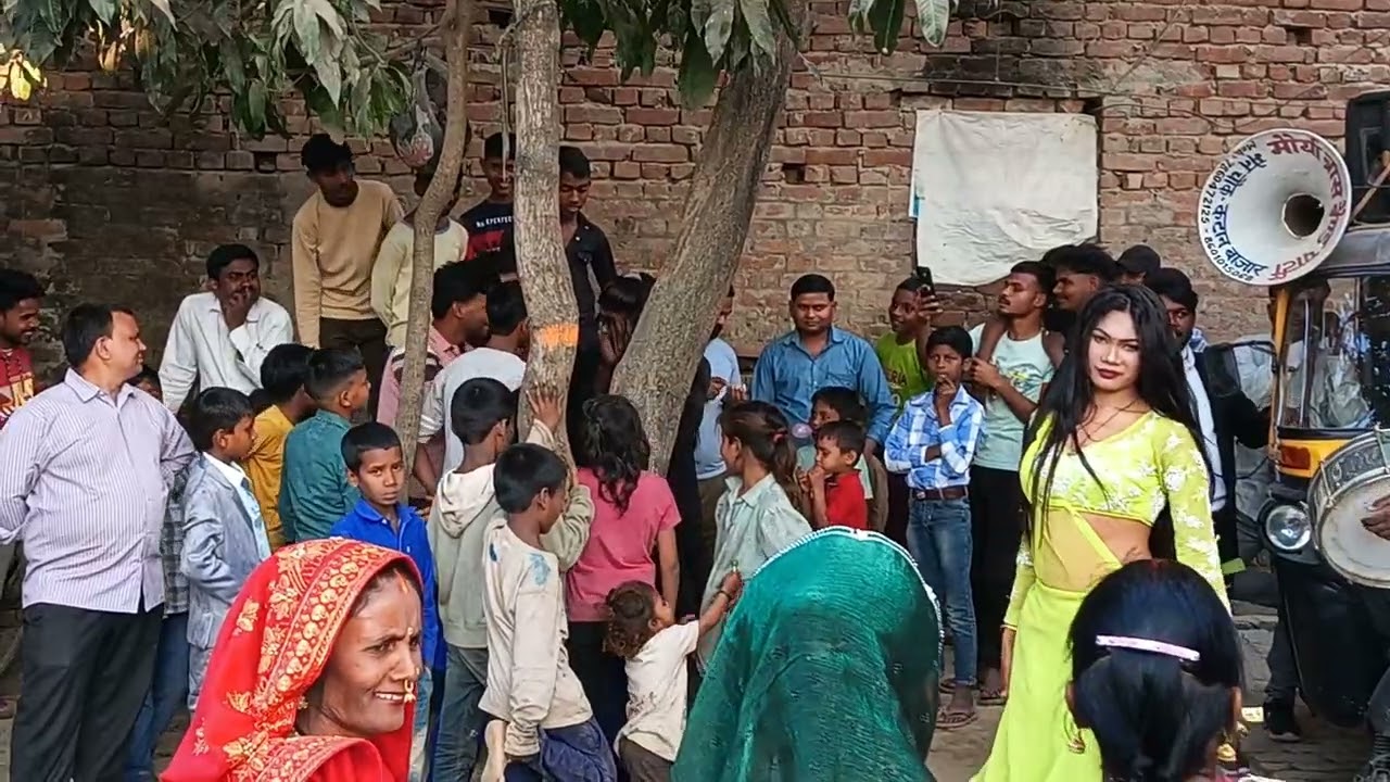 #video|साड़ियां करिया के लाई|| जबरदस्त डांस 👌|बैंड पार्टी #dancevideo #tendingreels