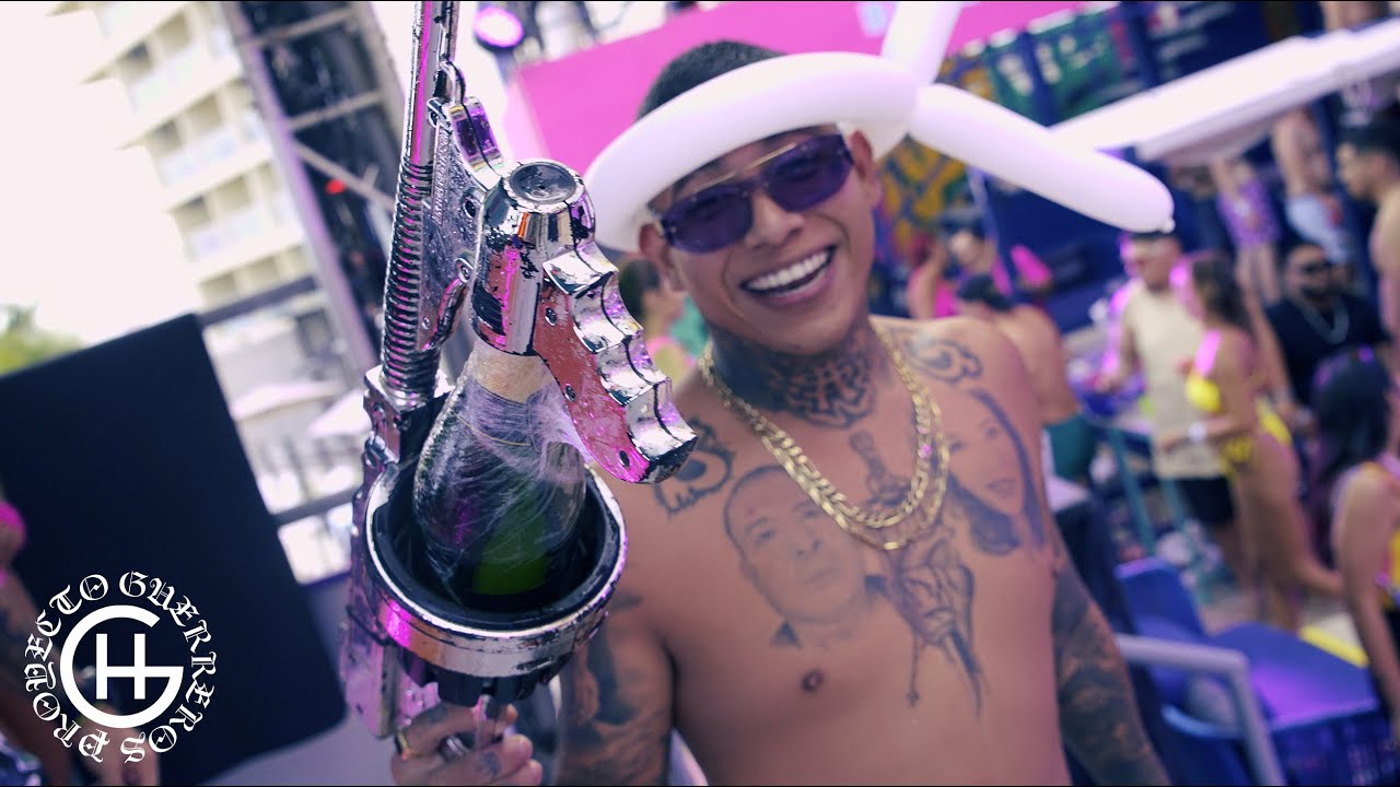 LA SANTA GRIFA // DEDOS DE GORILA // VIDEO OFICIAL