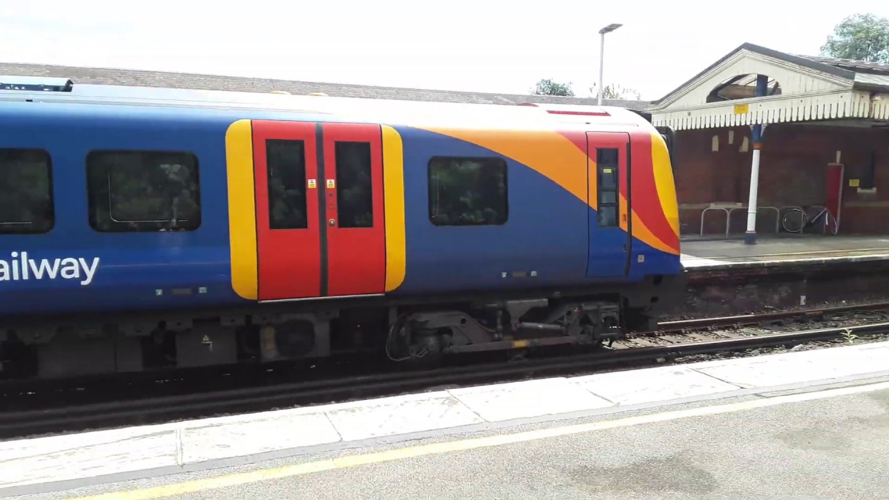 Trains at: St Denys, SWML, 20/07/19