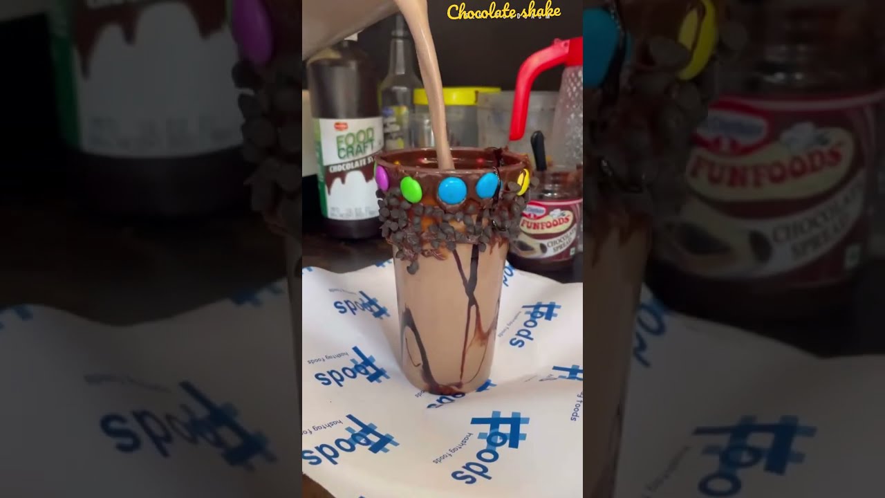 Kitkat chocolate freak shake | Mumbai Food | Indian Street Food #foodblogger #chocolateshake