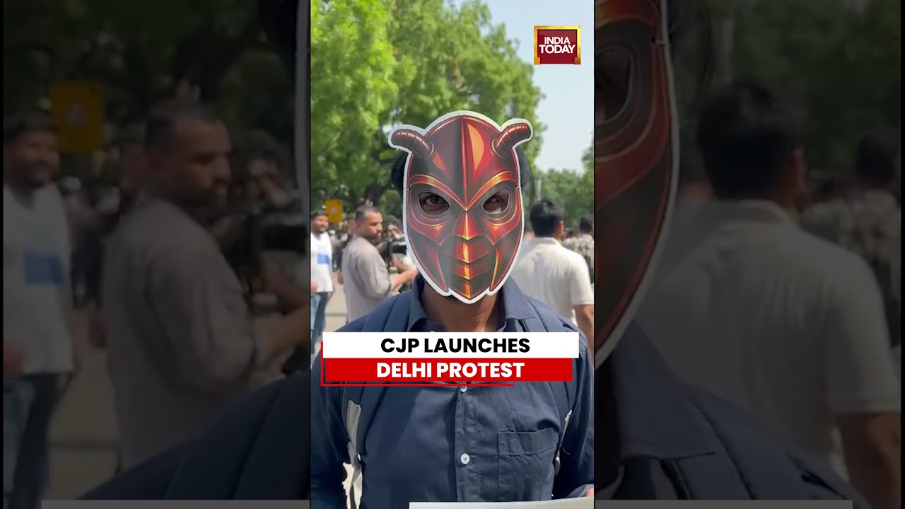 Cockroach Janata Party Launches Protest in Delhi, Supporters Gather at Jantar Mantar #breakingnews