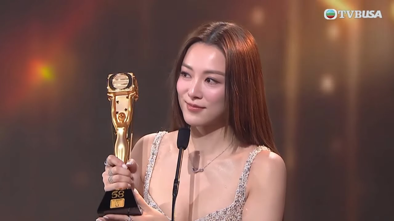 萬千星輝頒獎典禮2025｜王敏奕勇奪最佳女配角｜王敏奕｜新聞女王2｜張兆輝｜夏文汐｜TVBUSA