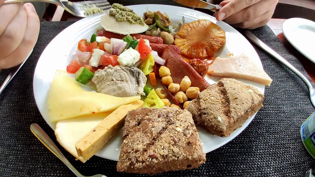 Чем кормят в ОТЕЛЕ 5* на Шри-Ланке