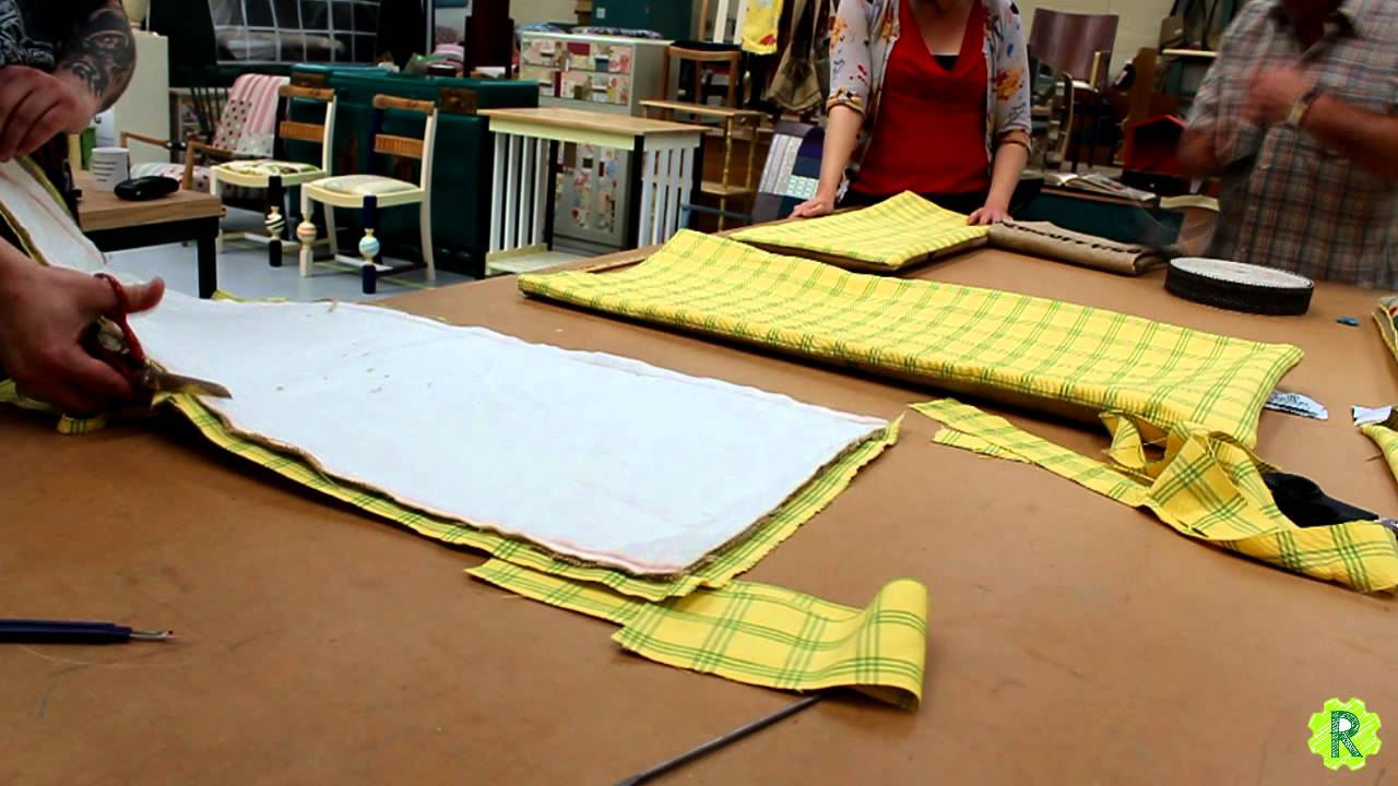 Tutorial - Video Showing How To Turn A Coffee Bean Sack In To A Messenger Bag