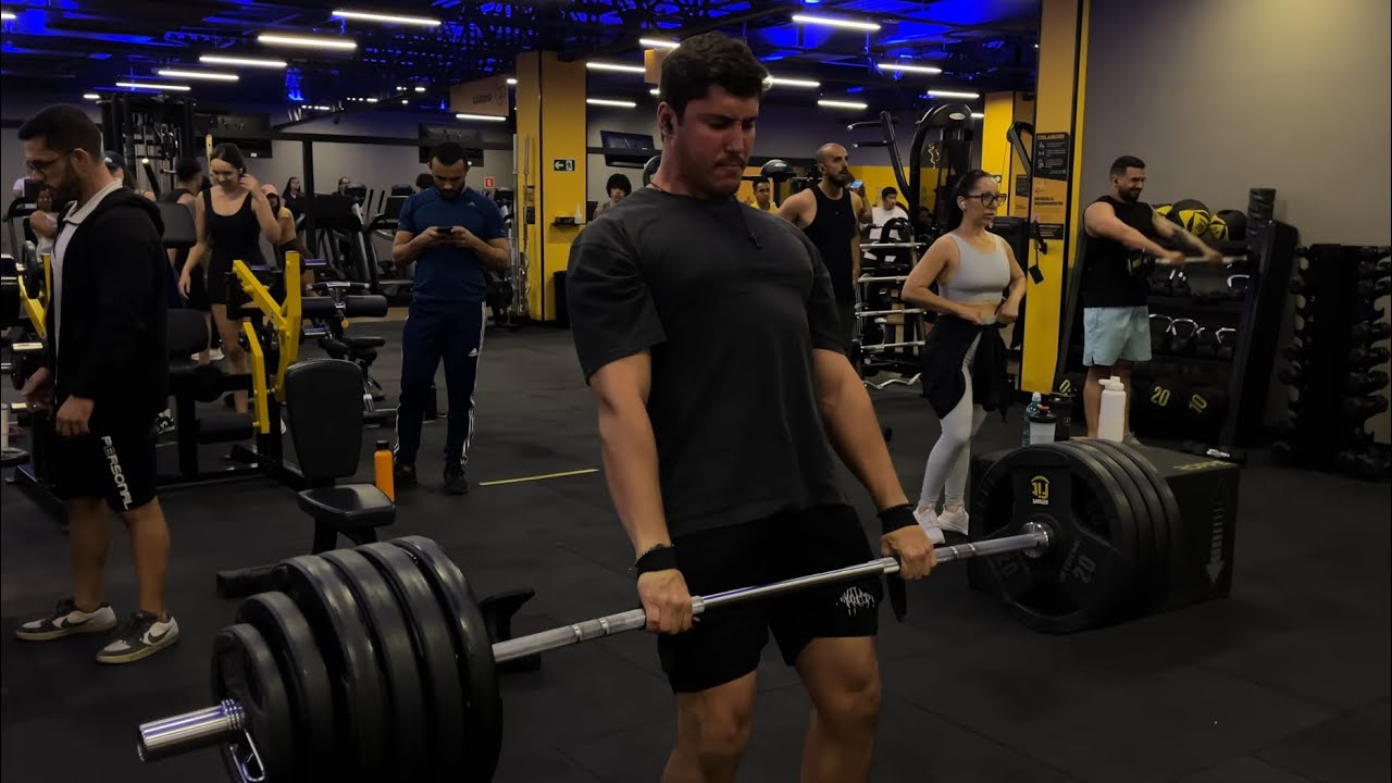 LEGDAY FIZEMOS UM TREINO INSANO DE PERNAS, MOSTRAMOS A FORÇA DE VONTADE DOS NATURAIS!!
