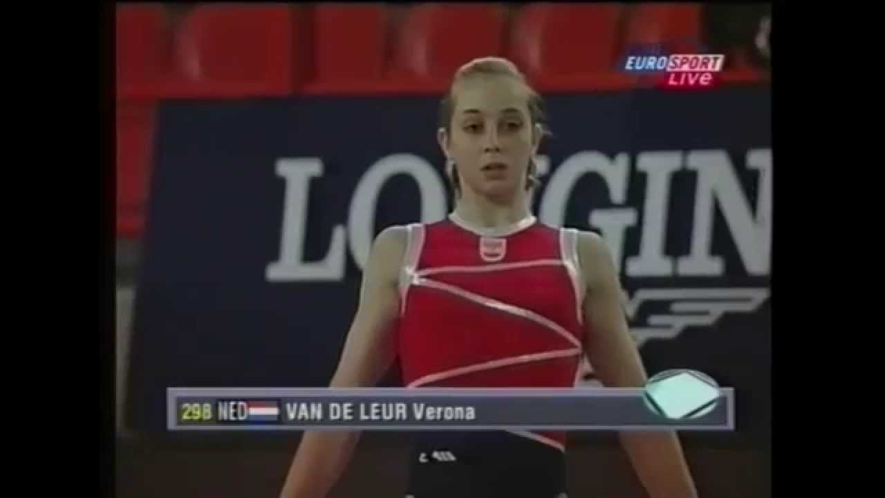 Verona van de Leur - Floor - 2002 European Championships (AA)