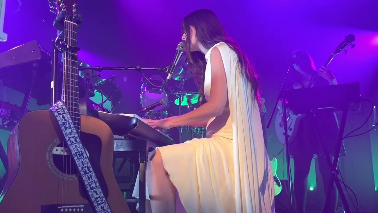 Weyes Blood - Everyday LIVE Kulturkirche Köln 03.02.2023