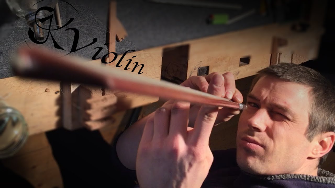 Neue Haare für einen Violinbogen, Geigenbau C.Kober