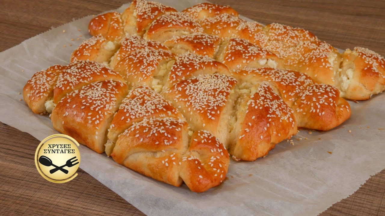 Ничего не осталось. Мини-пирожки с сыром и йогуртом. Самые воздушные, какие я когда-либо делала.