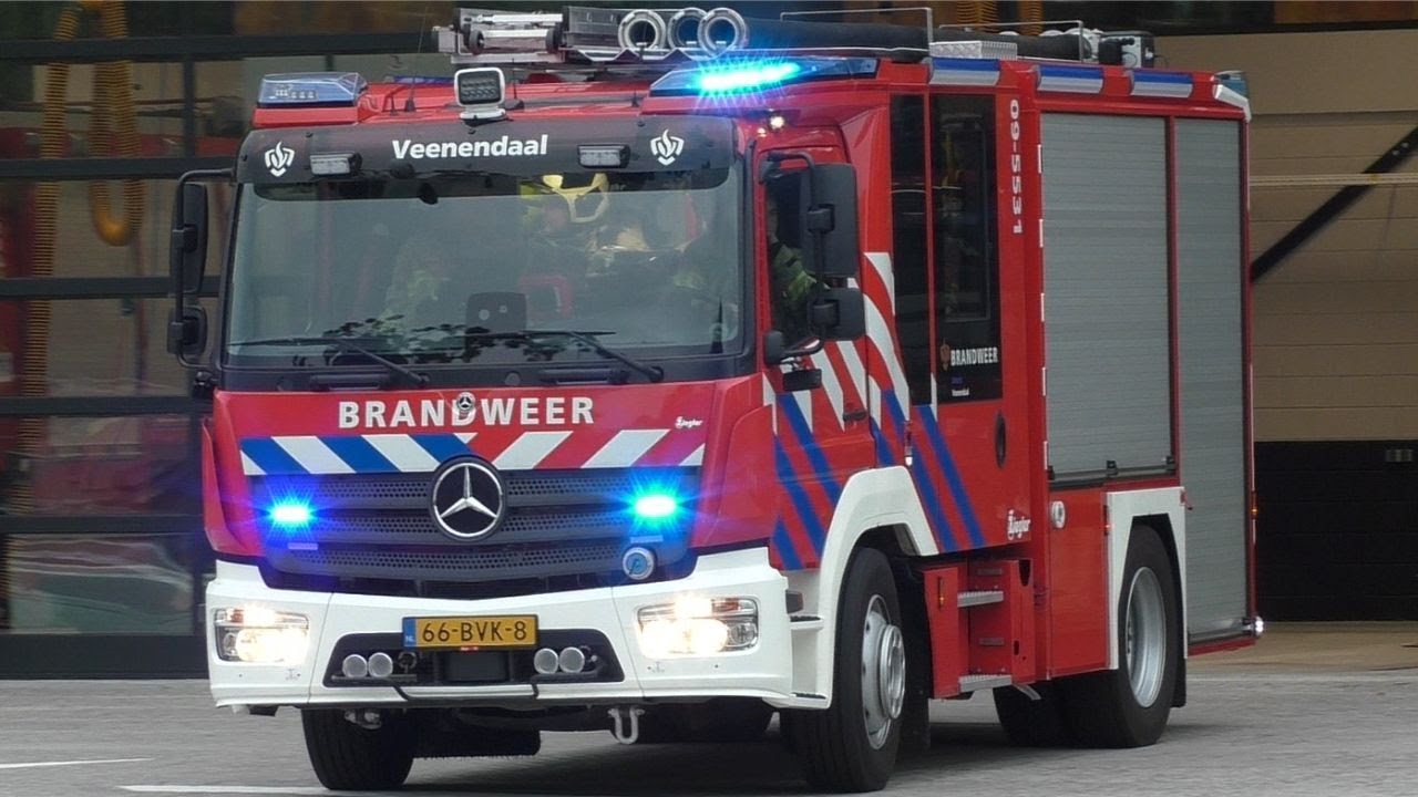 [Opkomst + Uitruk] Brandweer Veenendaal met spoed naar een Autobrand aan de Rondweg-West Veenendaal