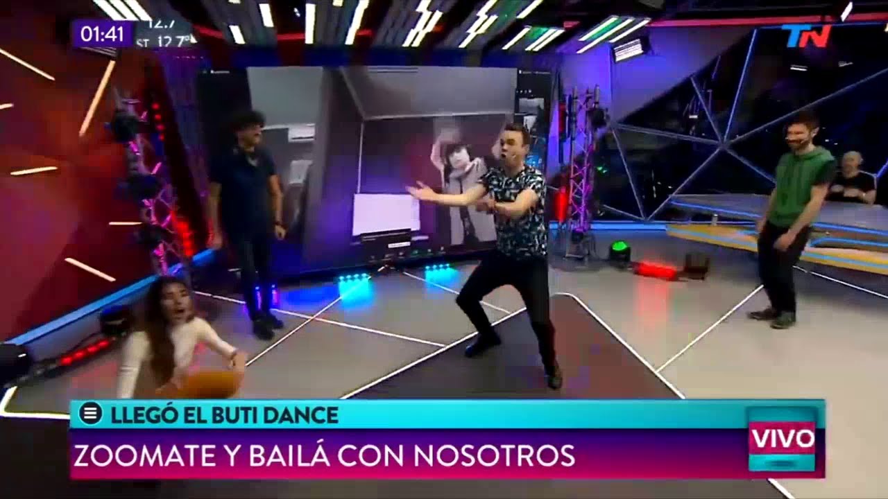 BUTI Juan Butvilofsky hace el BUTI DANCE en La Fiesta de EL PASE #ReDespiertos