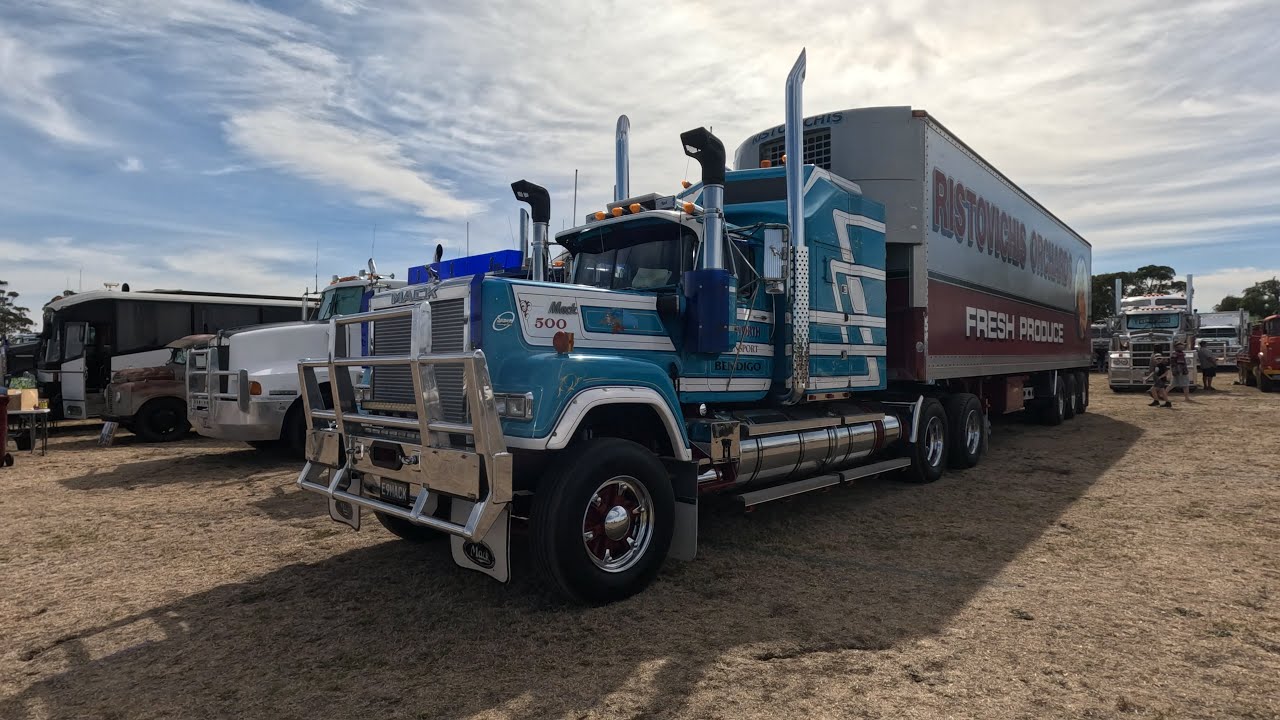 Clunes Historical Truck Show 2025