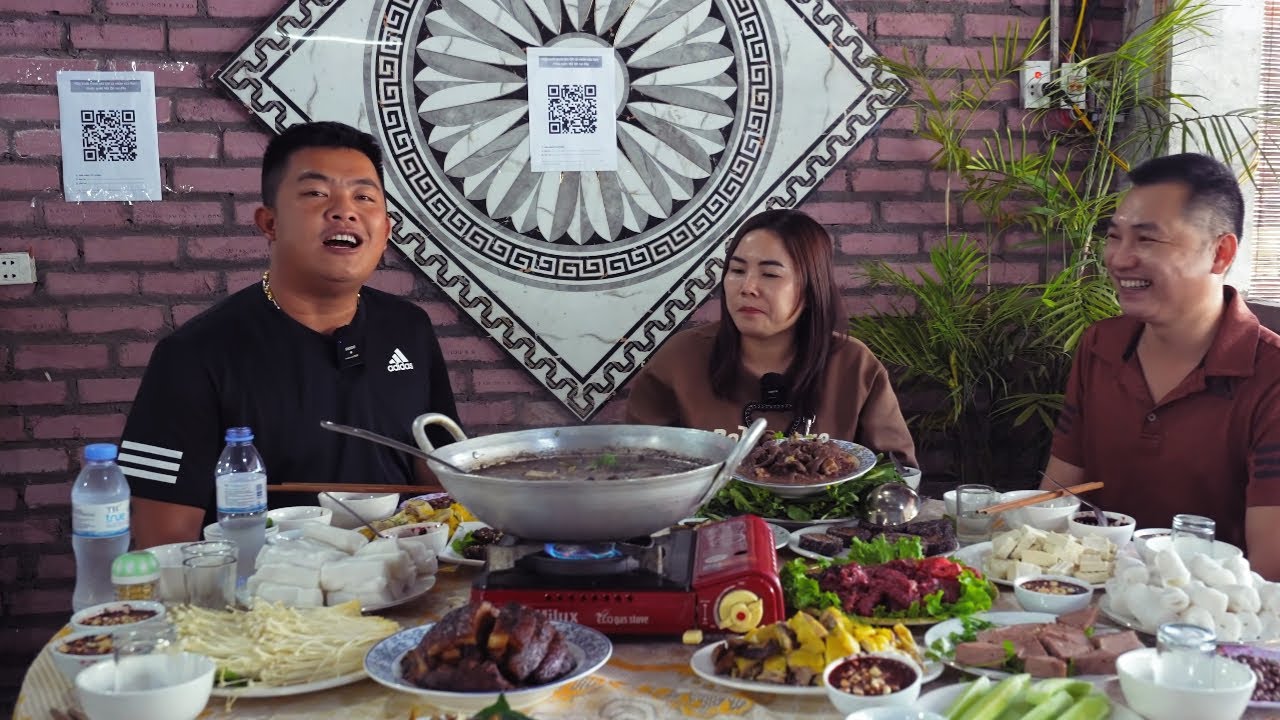 THƯỞNG THỨC MÓN LẨU NGỰA TƯƠI NGON Ở BÌNH LIÊU QUẢNG NINH | CHỢ PHIÊN TÂY BẮC