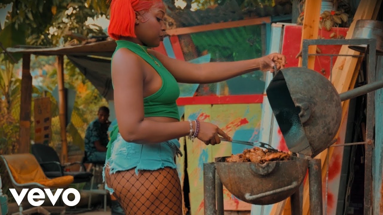 Countree Hype, EddyG Bomba - Baddie (Official Video)