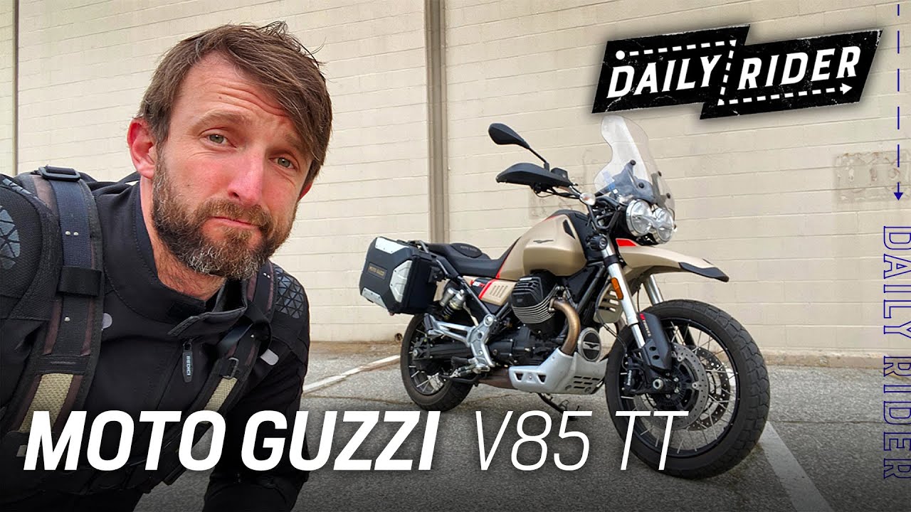Moto Guzzi V85 TT Travel 2021 года | Daily Rider