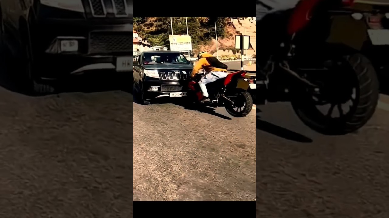 Yamaha R15 Live Crash😱 |#yamaha#r15#live#crash#r15lover#crazybikes#shorts#ytshorts#viral#tranding
