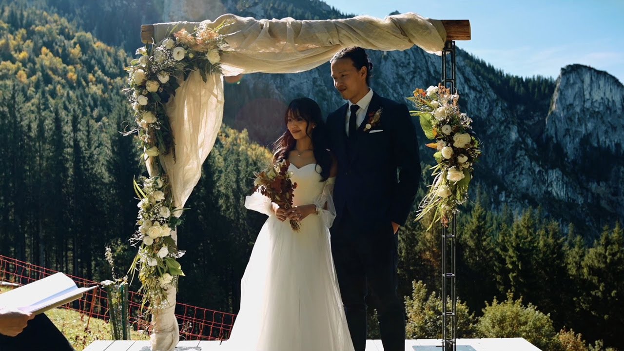 Fall Adventure elopement Castle Neuschwanstein, Germany