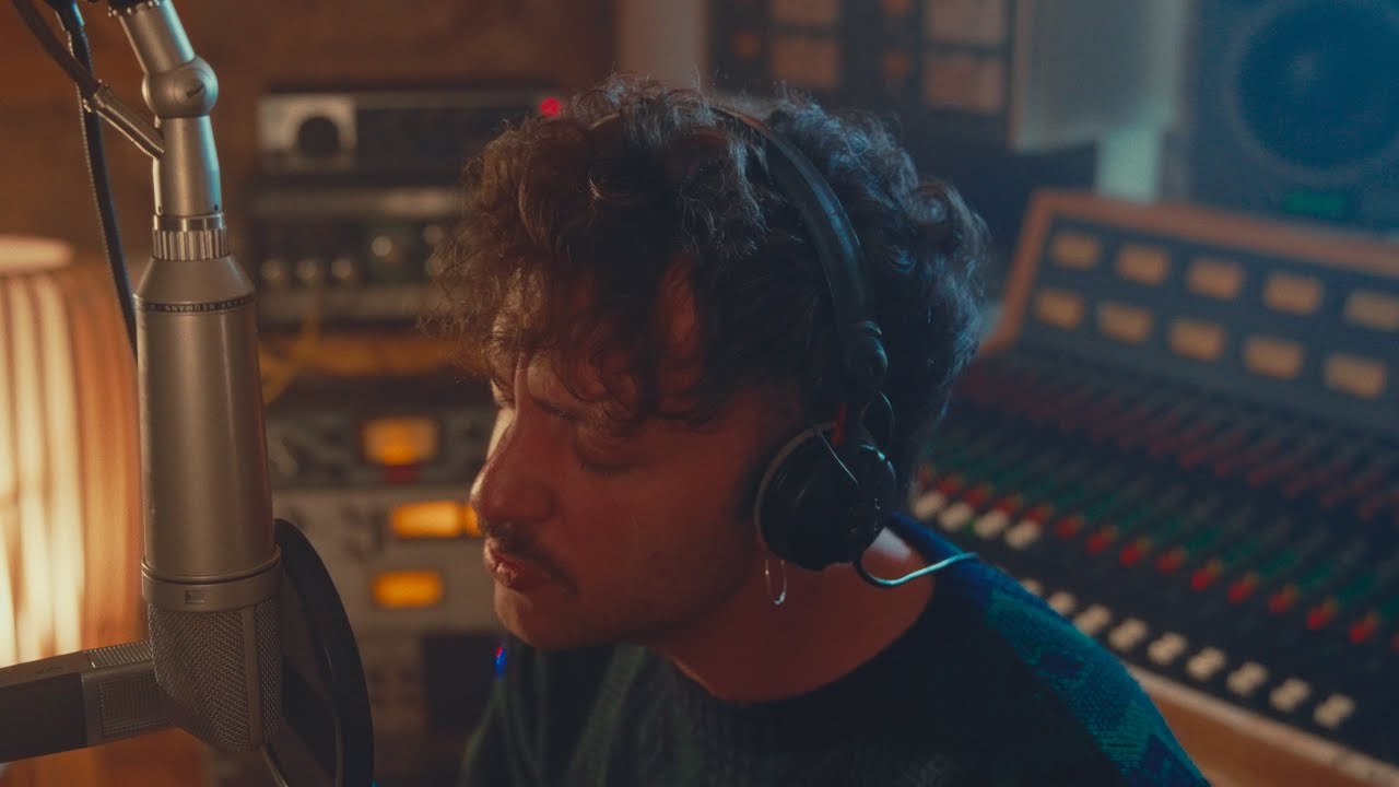 Vic Mirallas - c&oacute;mo salir (live en Santa Rita Records)