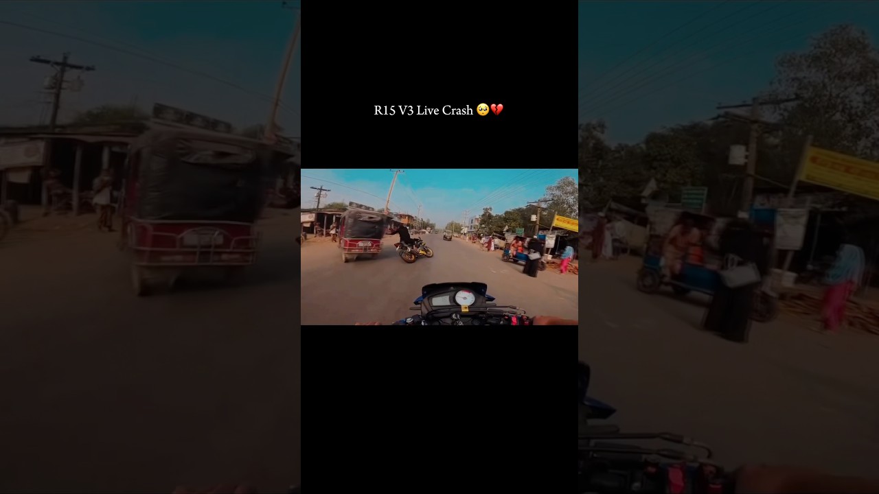 R15 v3 live crash 🥺💔#sadstatus #r15v3 #bikelover #firstlove #crash #moodoff