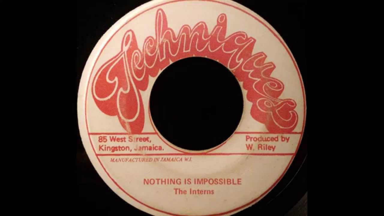 THE INTERNS - Nothing is Impossible [1974]