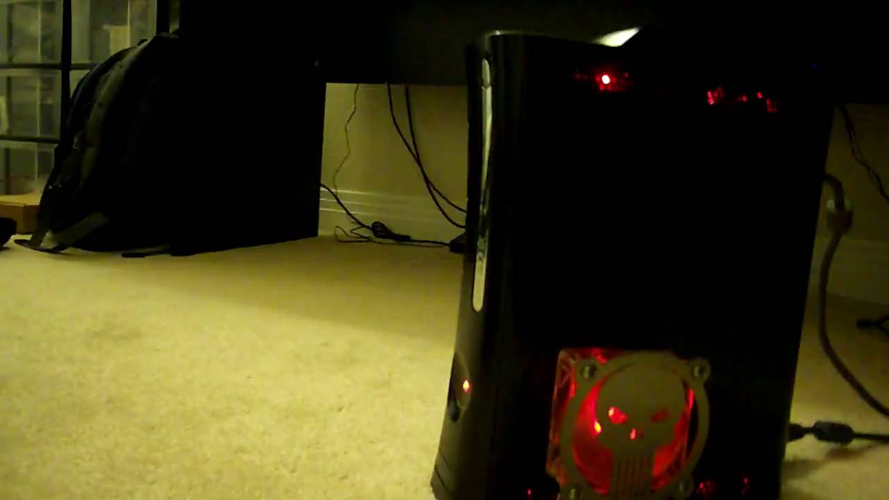 My Xbox 360 case mod (red LEDs, punisher skull)