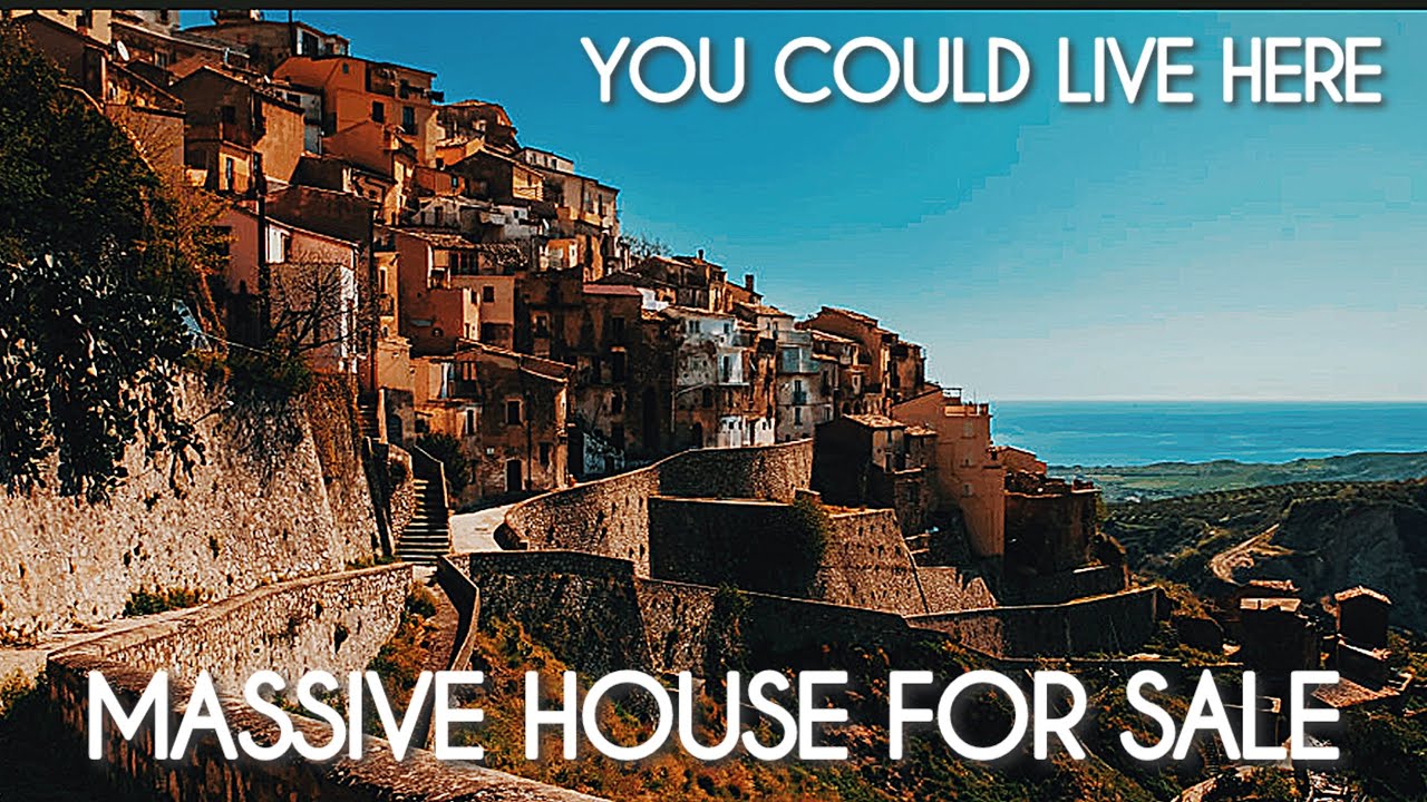HUGE HOUSE FOR SALE IN HISTORICAL MONTEPAONE CALABRIA