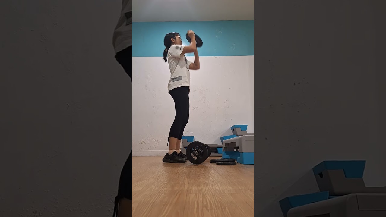 Body pump 10326 with Coach Elvi 