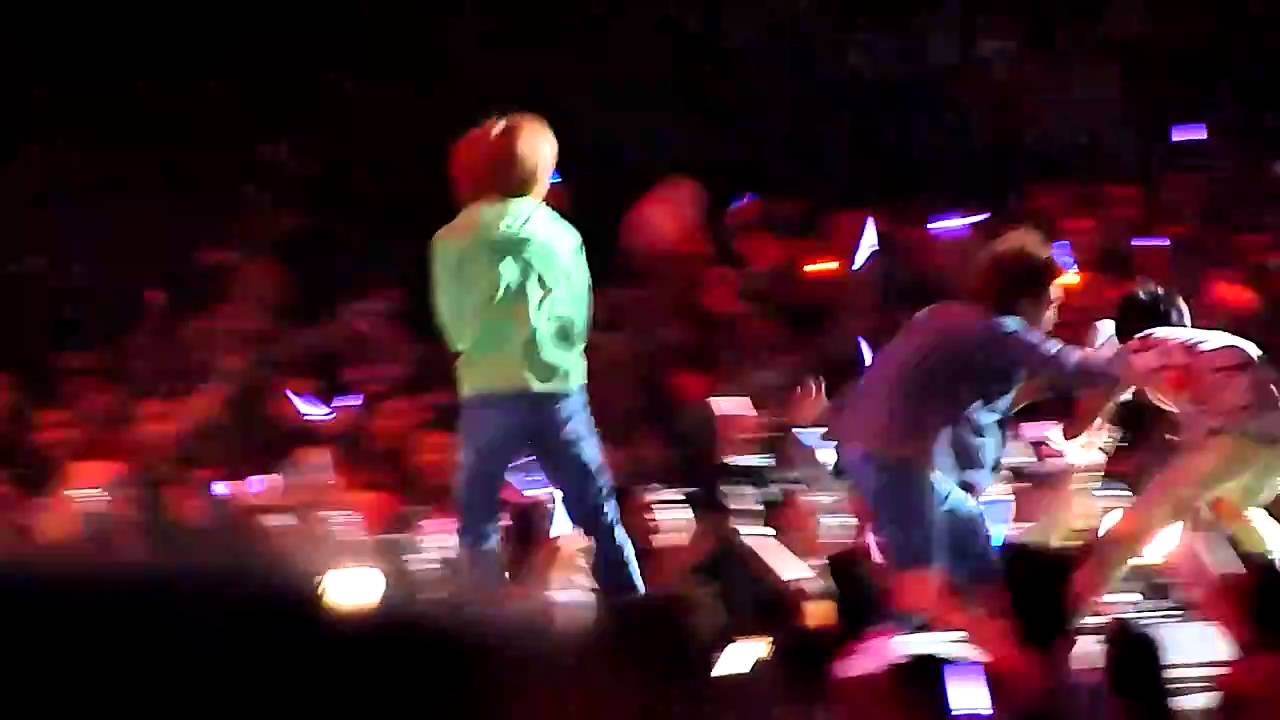 SHINee - Get Down