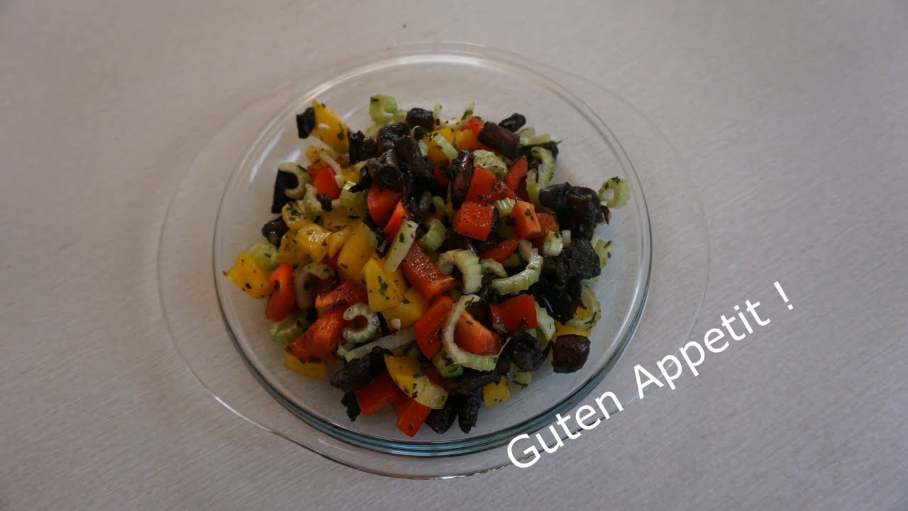 Pilzsalat / Nicht standardm&auml;&szlig;iger Rezept, den nicht jeder mag / Vegetarischer Pilzsalat mit Wein