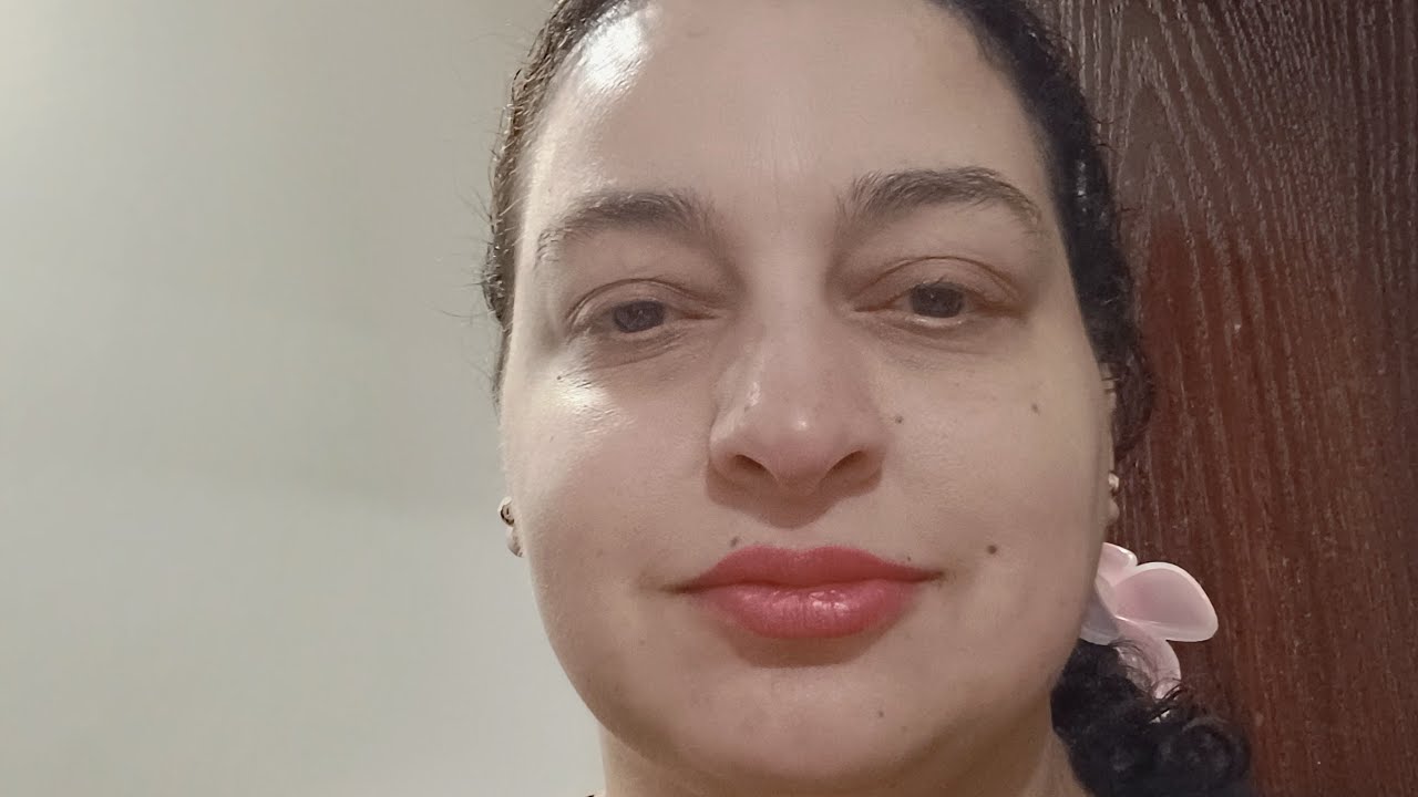 'المسن وفتاة المترو